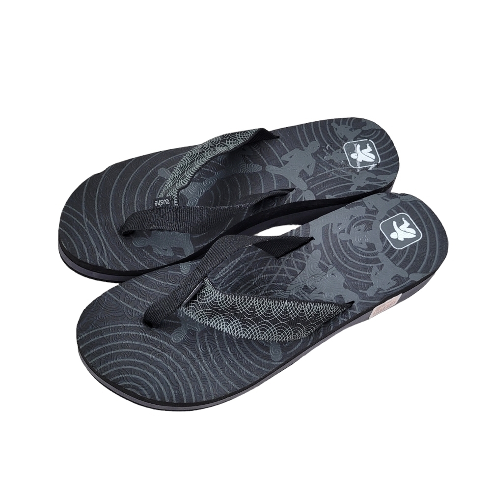 NWT Cushe Yoga Flip Flop High Sandals Black Gray Size 11